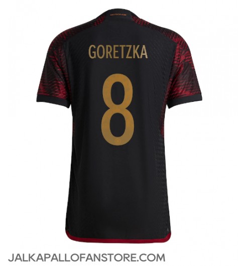 Saksa Leon Goretzka #8 Vieraspaita MM-kisat 2022 Lyhythihainen